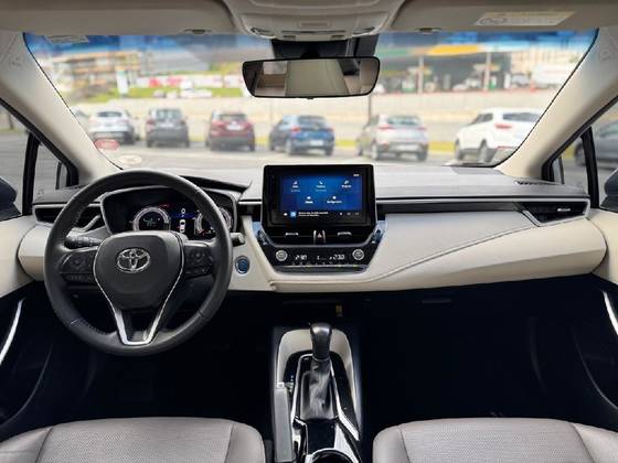 TOYOTA COROLLA 1.8 VVT-I HYBRID FLEX ALTIS PREMIUM CVT TOYOTA COROLLA 1.8 VVT-I HYBRID FLEX ALTIS PREMIUM CVT